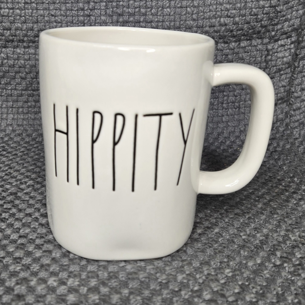 Coffee Mug relaxing comfortable  "Hippity" Rae Dunn Collection